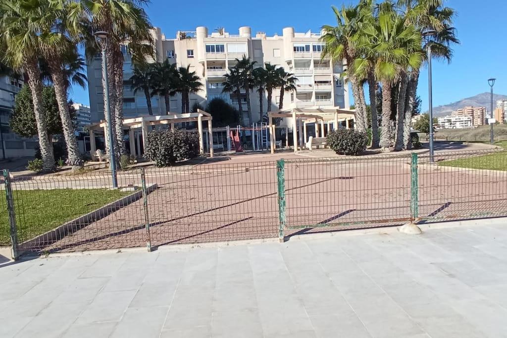 1ª Linea Del Mar 2 Habitaciones 2 Banos, Parking Subterraneo Incluido, Mascotas El Campello Kültér fotó