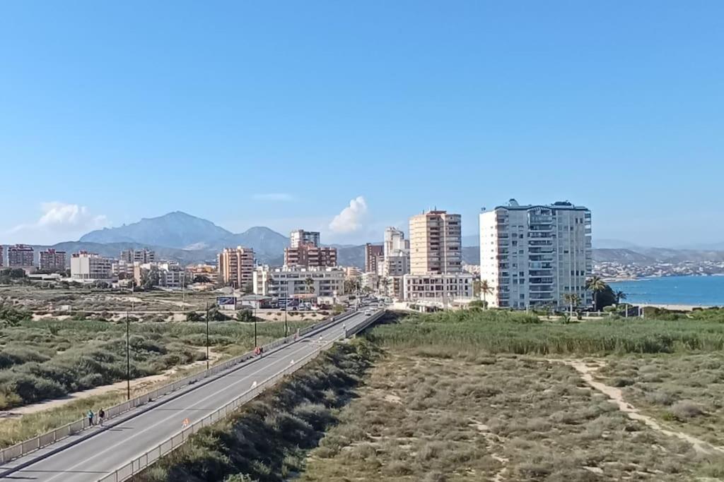 1ª Linea Del Mar 2 Habitaciones 2 Banos, Parking Subterraneo Incluido, Mascotas El Campello Kültér fotó