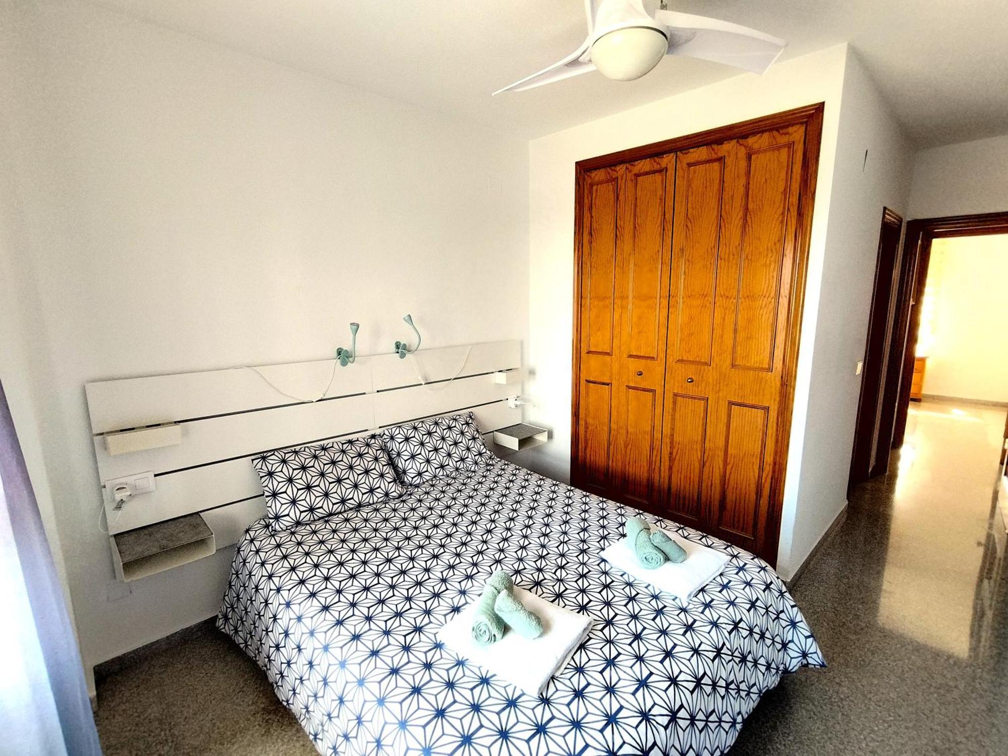 1ª Linea Del Mar 2 Habitaciones 2 Banos, Parking Subterraneo Incluido, Mascotas El Campello Kültér fotó
